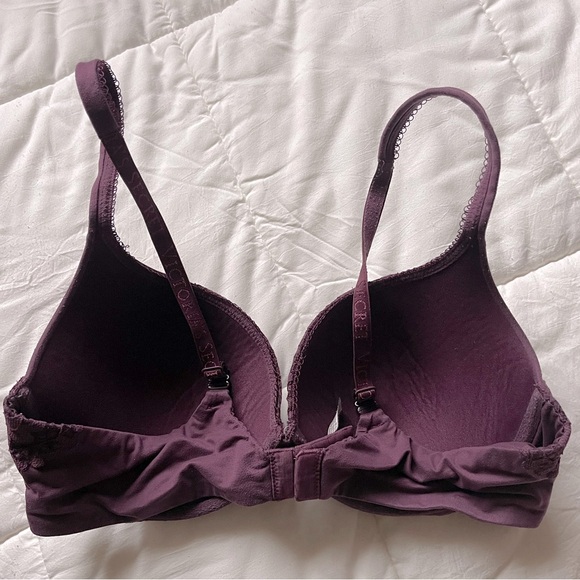 Victoria Secret Body Bra - Picture 3 of 5